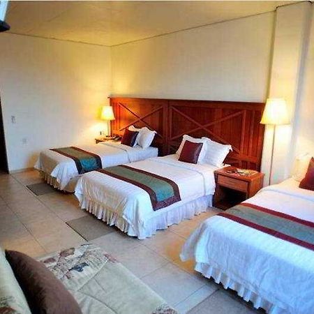 Spanhoek Boutique Hotel Paramaribo Oda fotoğraf
